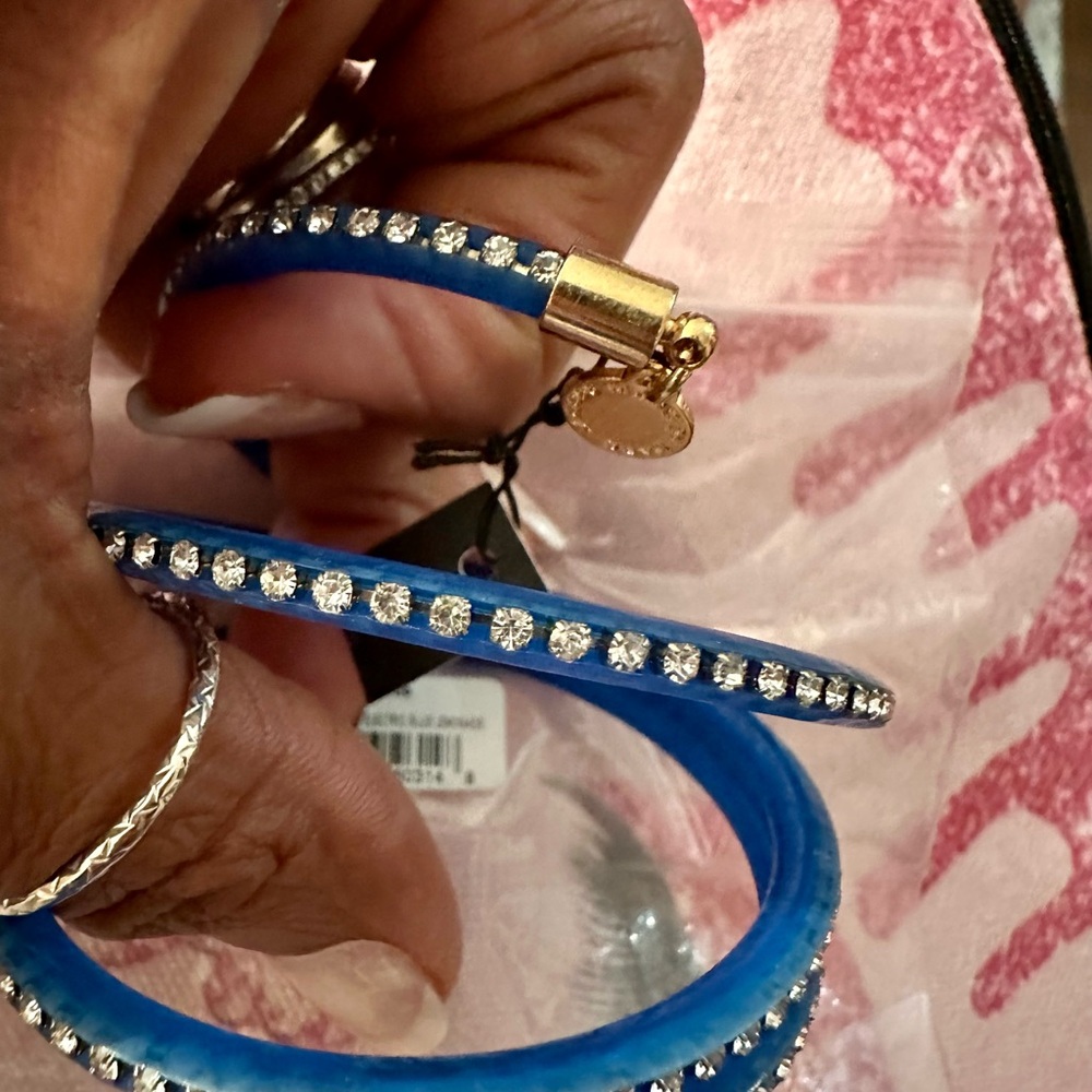 NWT Marc By Marc Jacobs Blue Bracelet with Gold Details - Picture 5 of 8